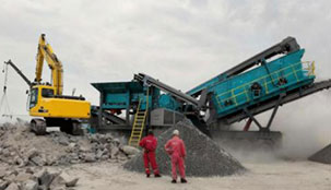 A direct look at a four-unit mobile tire crushing and screening plant production line in Southeast A