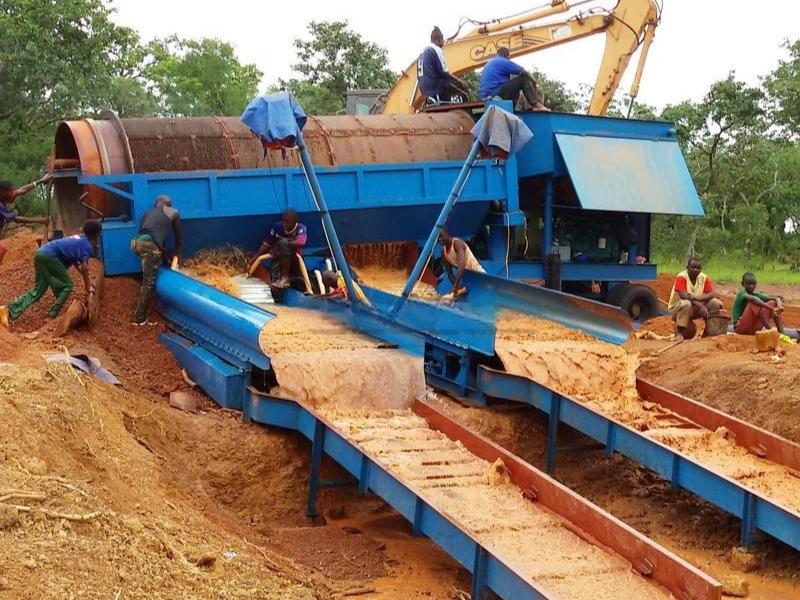 Mobile trommel gold wash plant