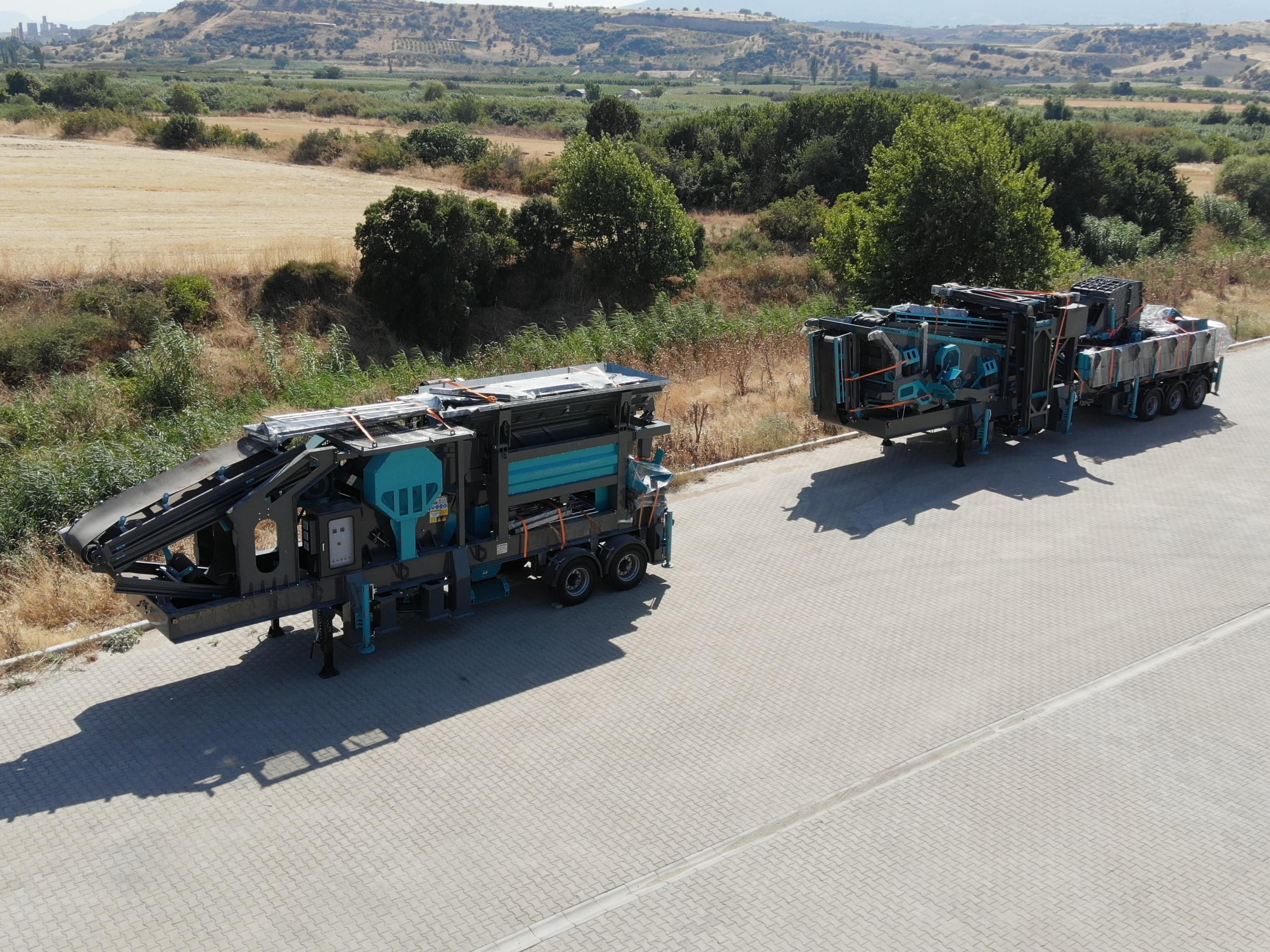 Mobile impact crushing plant