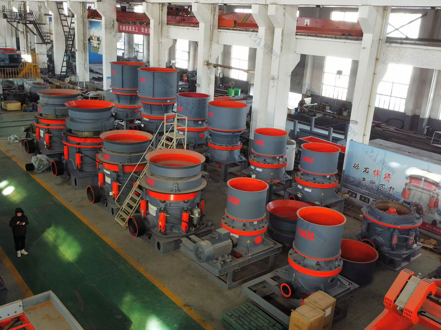 Series Multiple Cylinder Hydraulic Cone Crusher